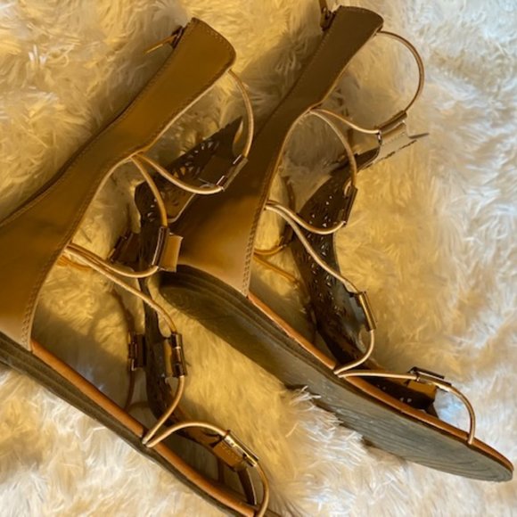 Hercules Sandals Size 10 - Picture 4 of 7